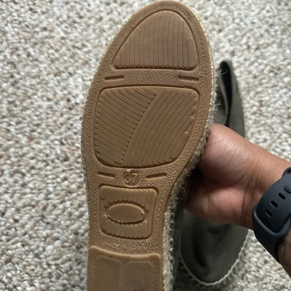 Women's Olive Espadrilles - Picture 4 of 4